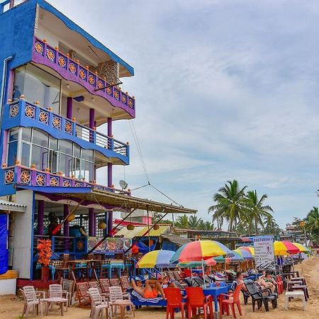 Hotel Dolphin Хикадува Екстериор снимка