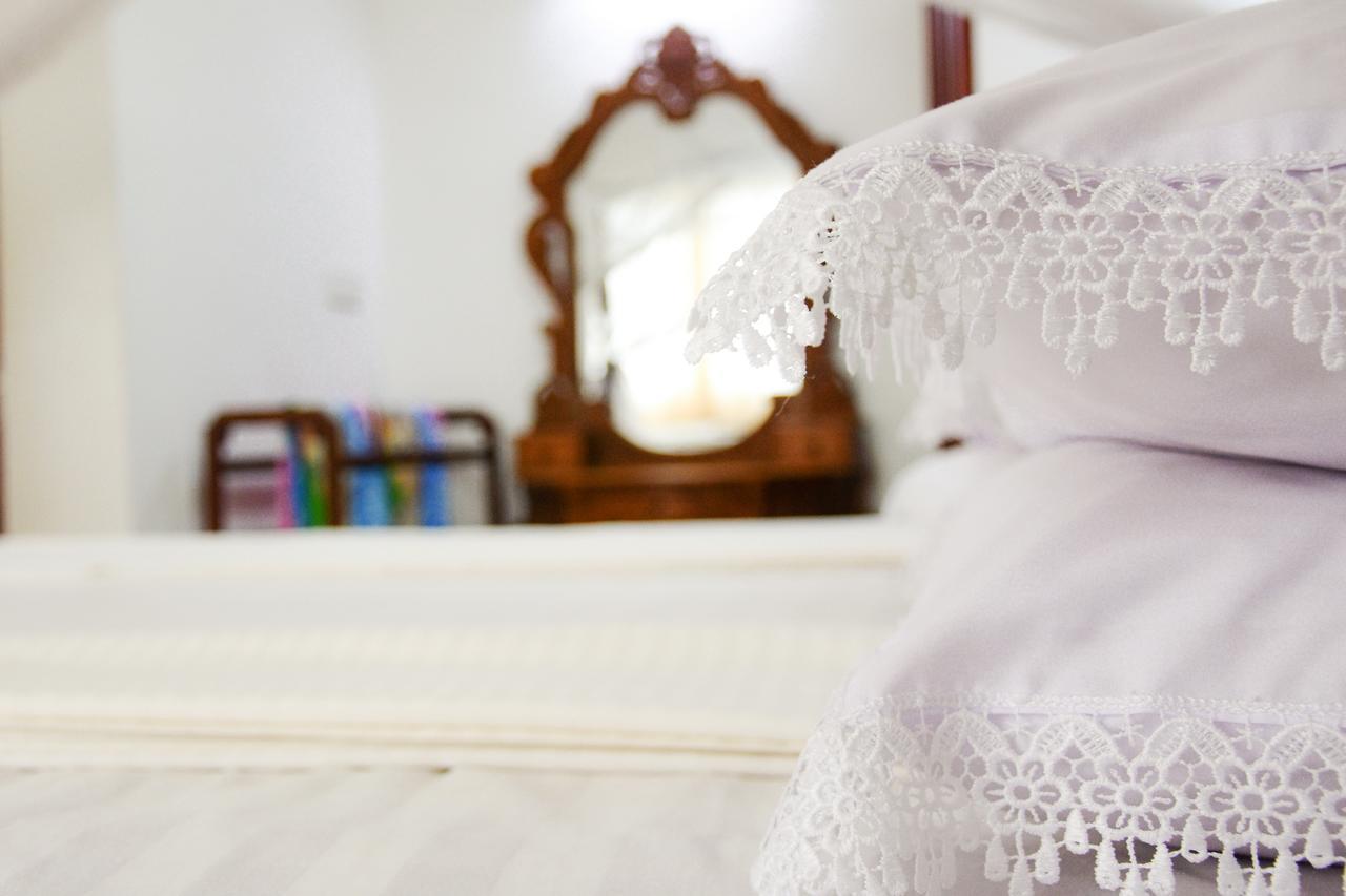 Hotel Dolphin Хикадува Екстериор снимка